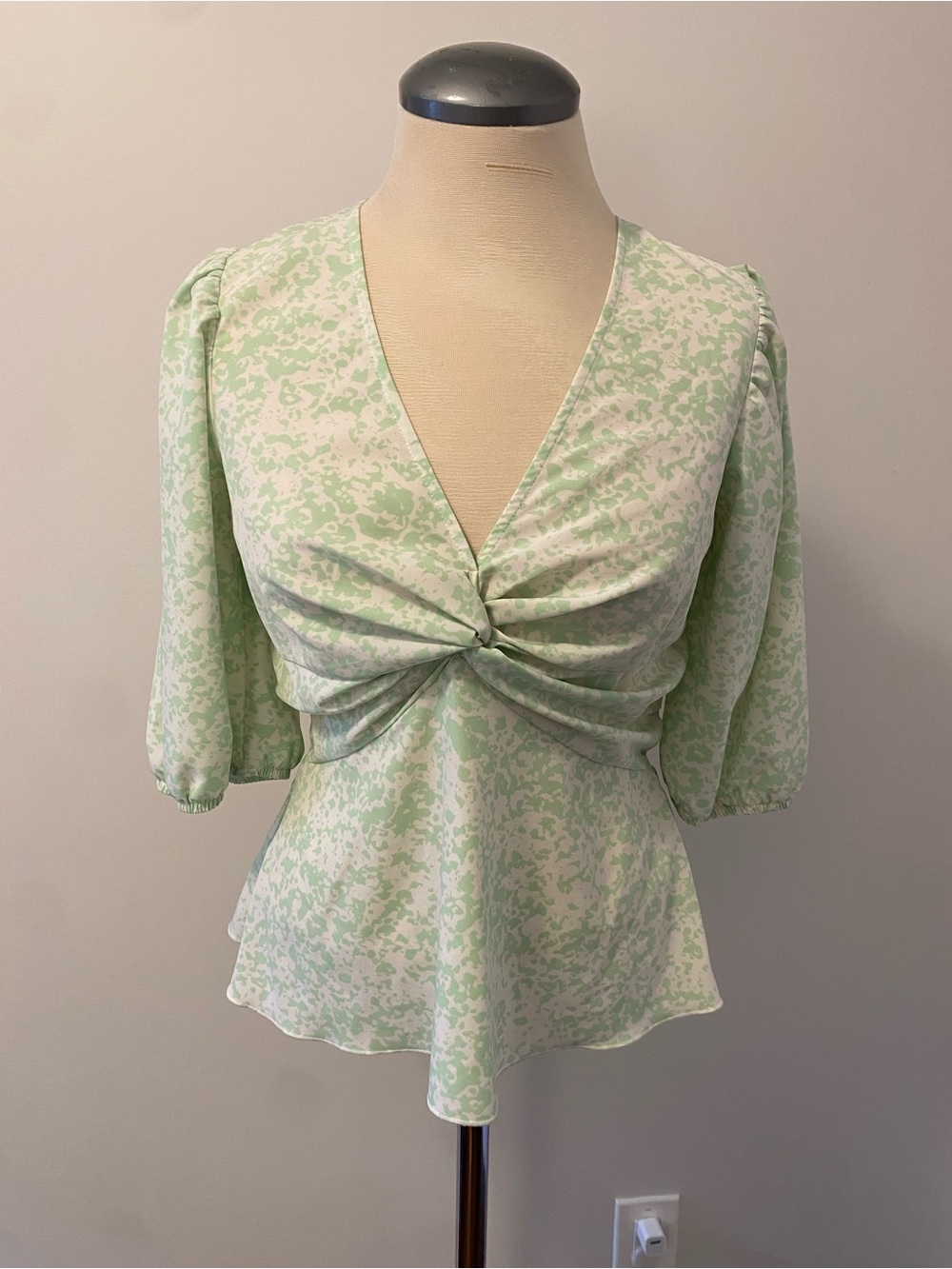 Sage Twist-Front V-Neck Blouse with Puff Sleeves - Women